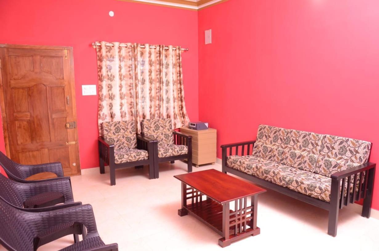 Coorg Girinivas Homestay 102 Madikeri Extérieur photo