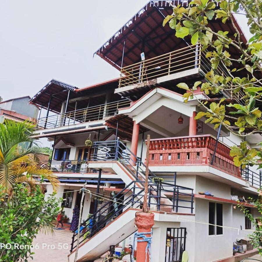 Coorg Girinivas Homestay 102 Madikeri Extérieur photo